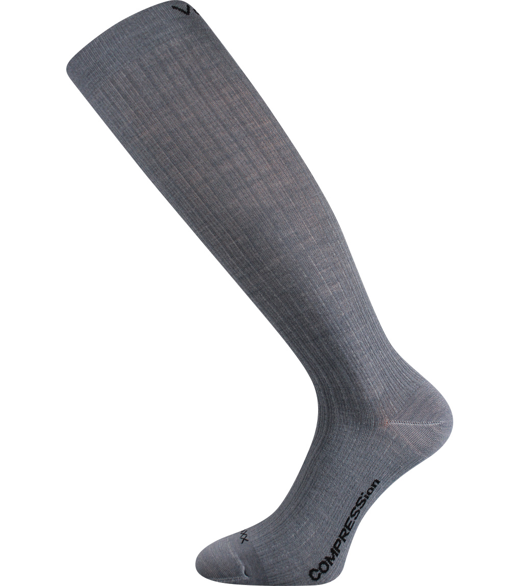 světle šedá - jasnoszary