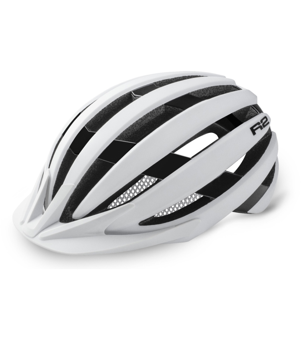  
	Kolor: błyszczący matowy biały, czarny

	Ilość otwor&oacute;w wentylacyjnych: 23
 (359.00 zł)