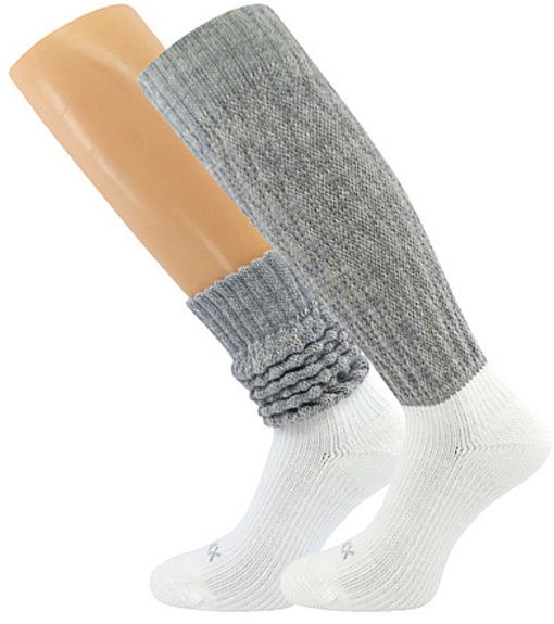 světle šedá - jasnoszary