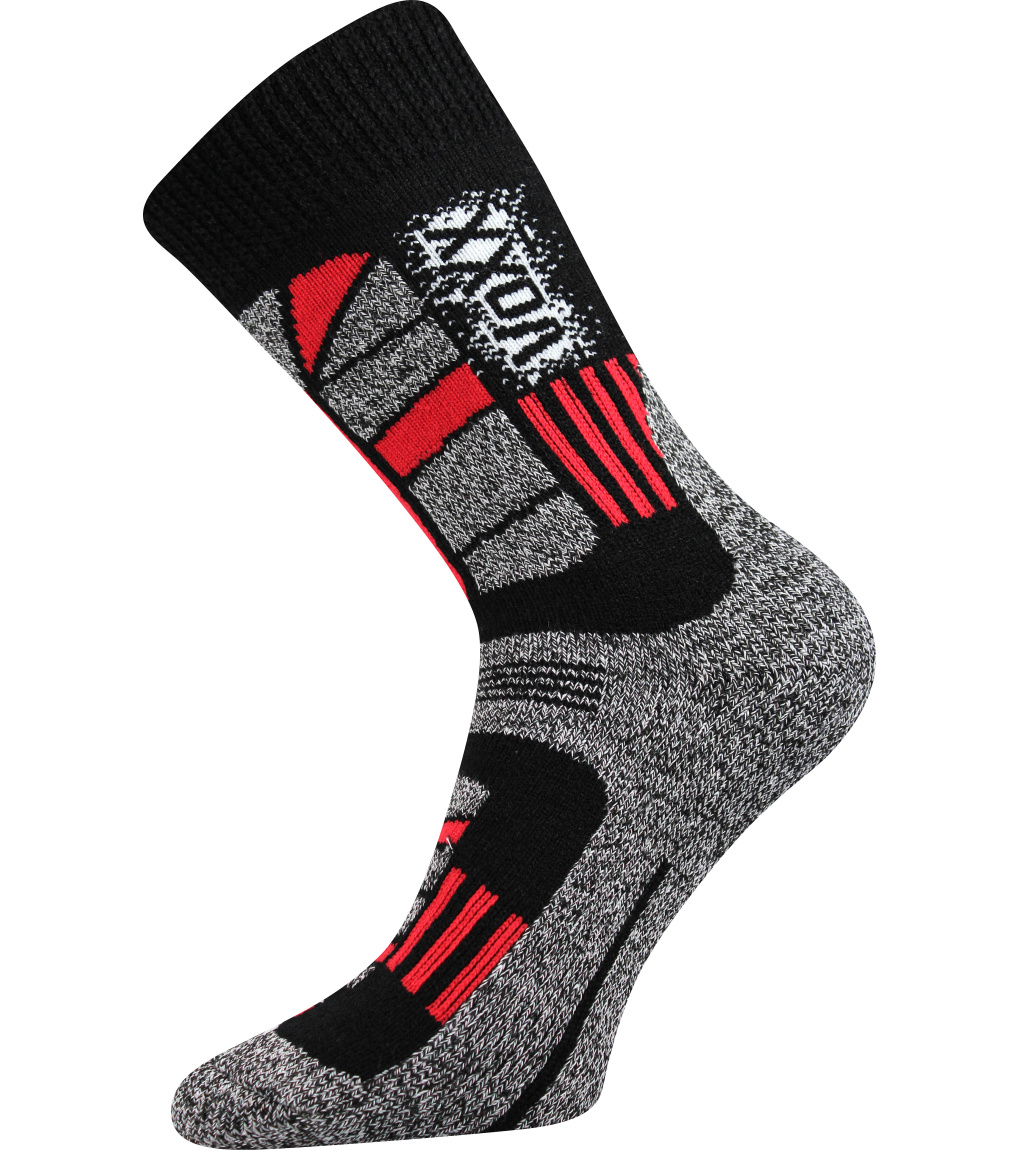 červená - czerwony